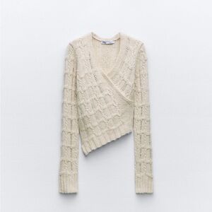 Zara asymmetric cropped knit sweater size:S